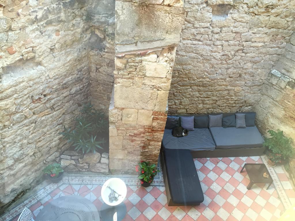B&B Le Chat Qui Dort Montricoux Zewnętrze zdjęcie