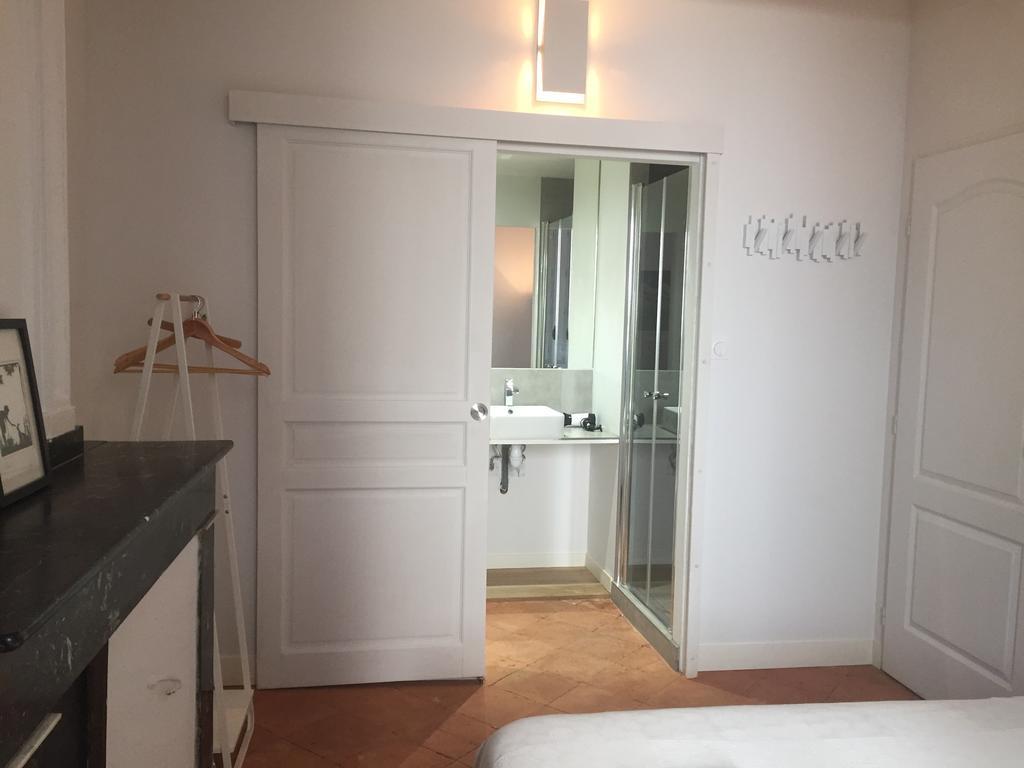 B&B Le Chat Qui Dort Montricoux Zewnętrze zdjęcie